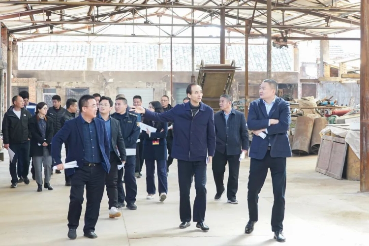 ag真人国际警钟长鸣 扛牢责任 经开区（新庄街道）召开安全生产工作会议(图3)